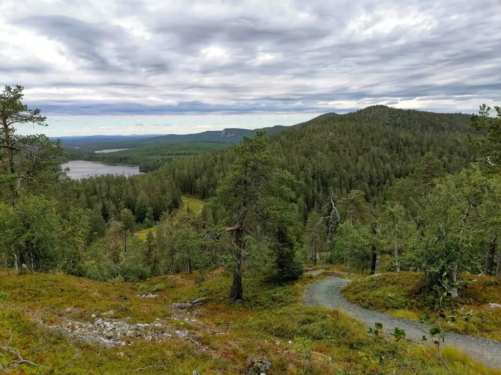 On Rukatunturi Ruka fell